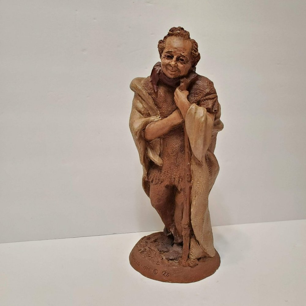 Tom Clark Gnome Statue, Shepherd 1984, Nativity Figurine, artist signed #23